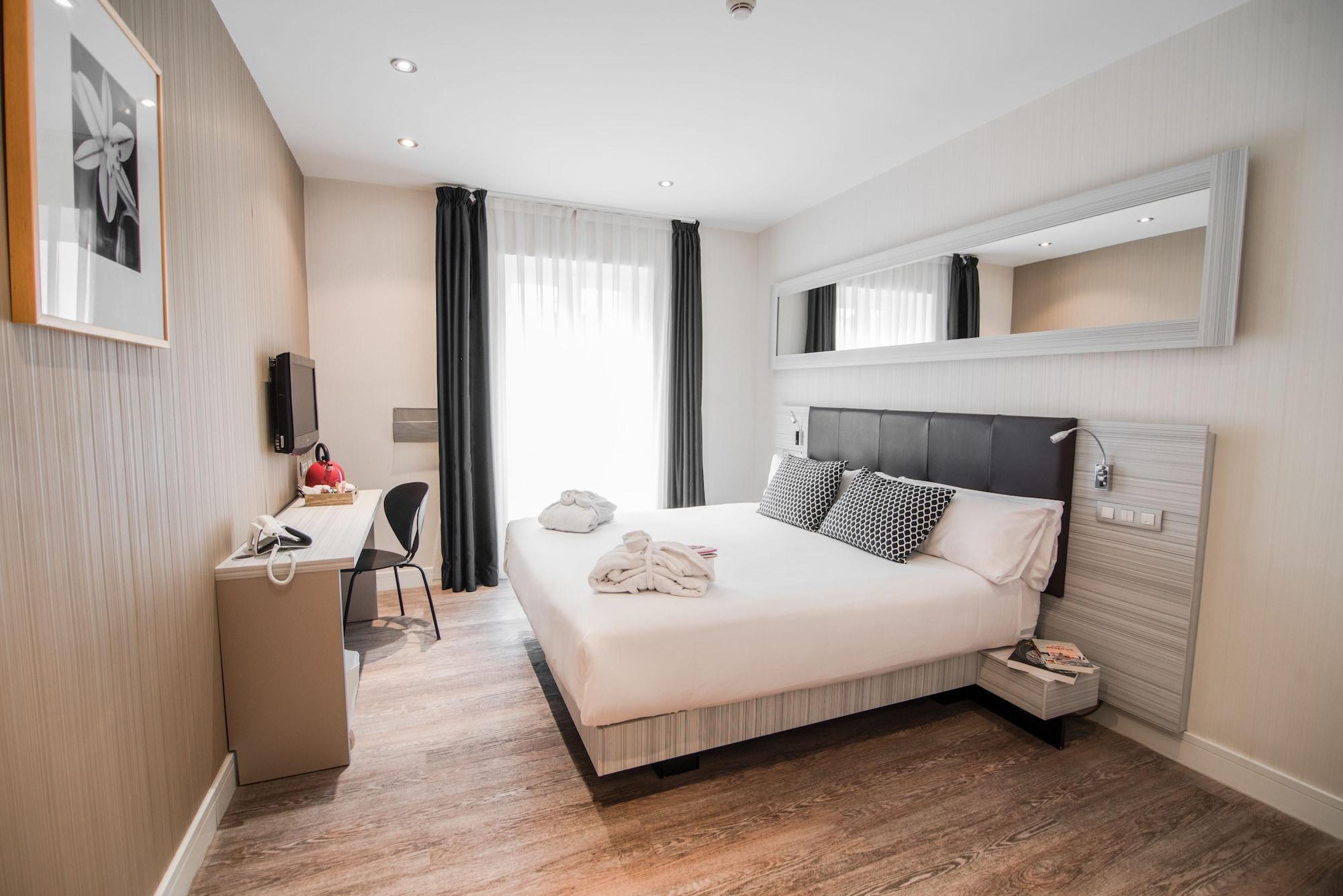 Hotel Petit Palace Puerta Del Sol Madryt