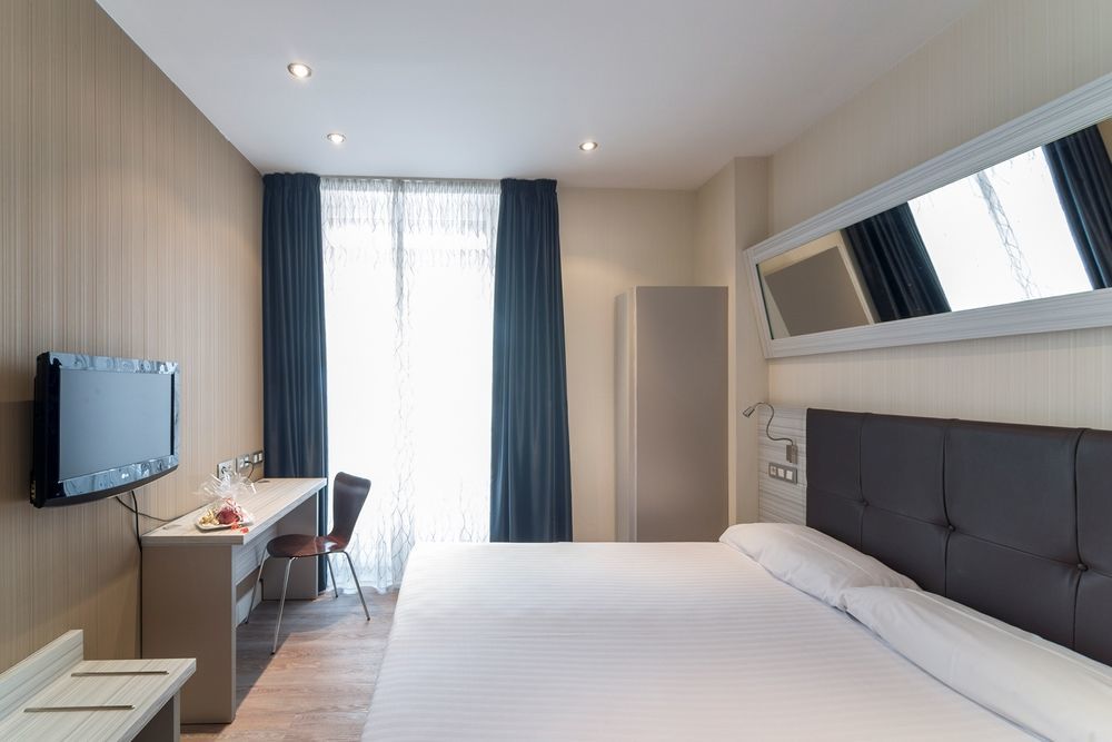 Petit Palace Puerta Del Sol Hotel Madryt